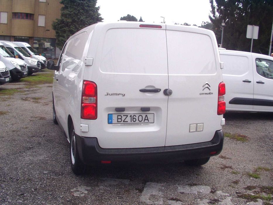Citroen Jumpy BlueHDI 100cv L2 **IVA dedutível Incluído**