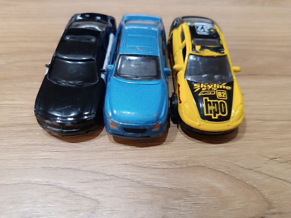 Zestaw resoraków hot wheels