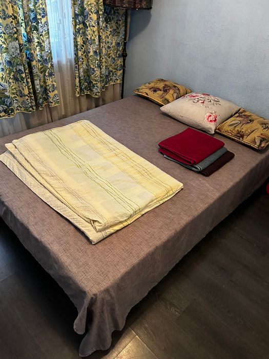 Квартира Посуточно жд вокзал( 2 мин), клиника Очі, Ультрамарин, МВД