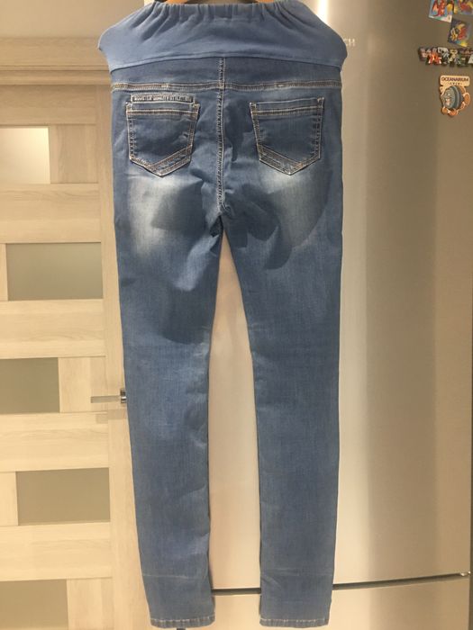 Джинси для вагітних