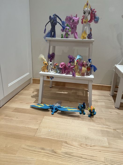 Do sprzedania duży zestaw Kucyków Pony