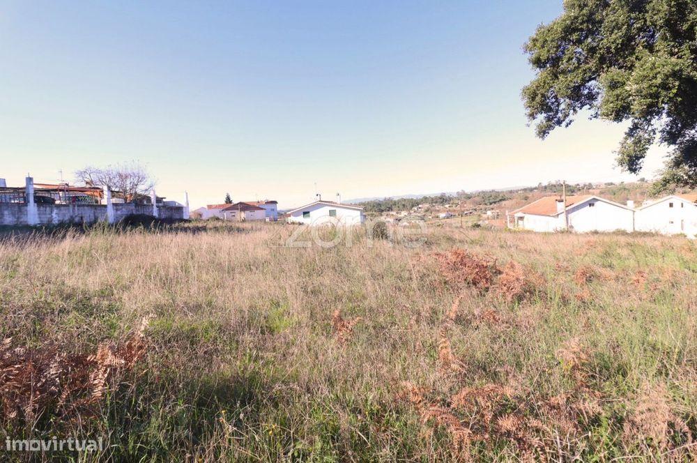 Terreno p/construção de moradia individual - Nelas