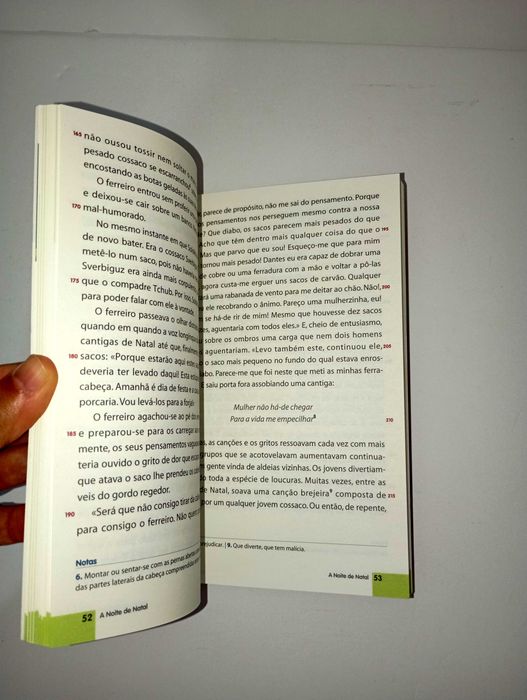 Razão de o Pai Natal ter Barbas Brancas/ A Noite de Natal