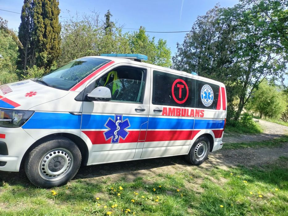 Volkswagen Transporter ambulans karetka zamiana