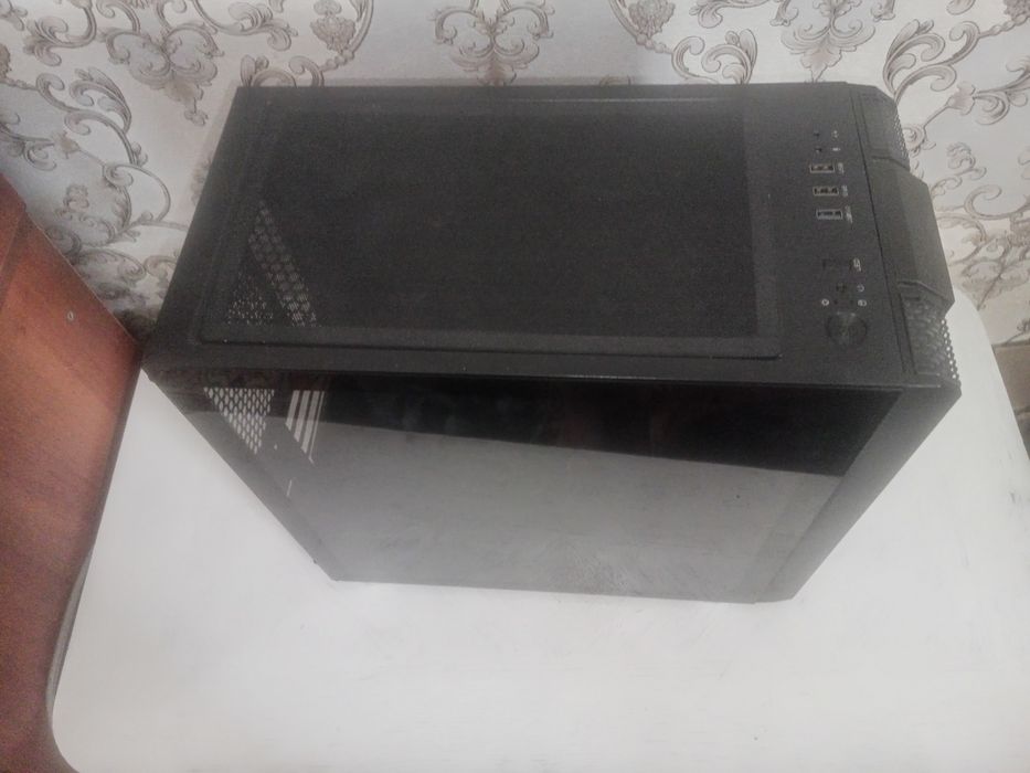 Продам корпус 2e GaMlNв