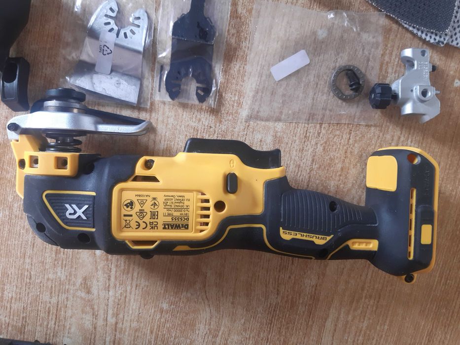 Narzędzie wielofunkcyjne  DeWALT