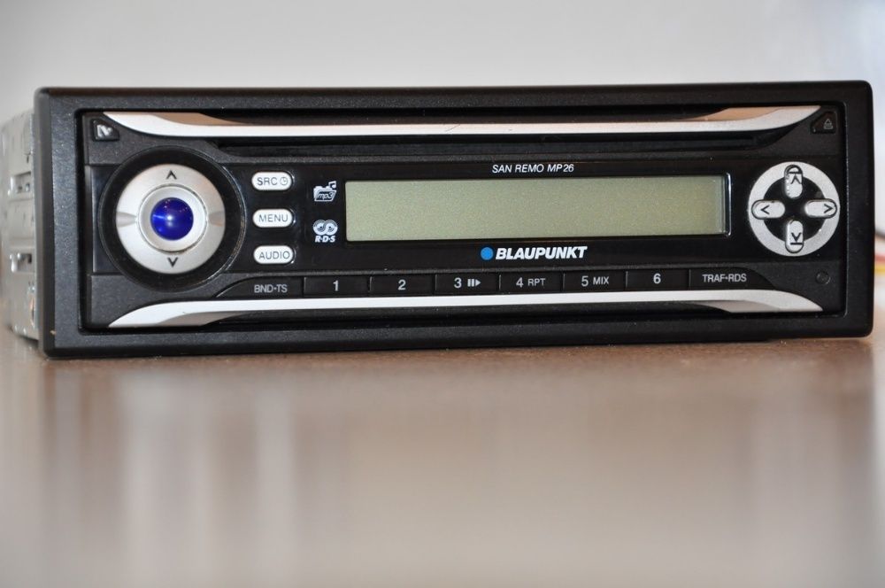 Radio samochodowe Blaupunkt San Remo MP26 RDS FM 30 stacji CD MP3