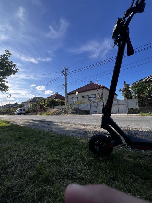 продам електросамокат kugoo kirin g2