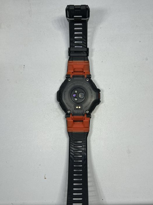 Продам годинник CASIO GBD-H2000
