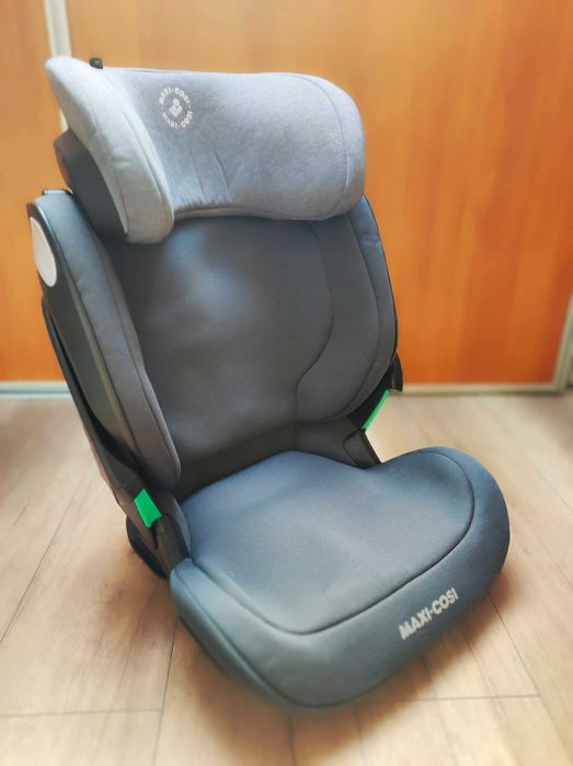 Fotelik samochodowy Maxi-Cosi Kore i-Size 15–36 kg / 100–150 cm Isofix Authentic Black – stan bardzo dobry