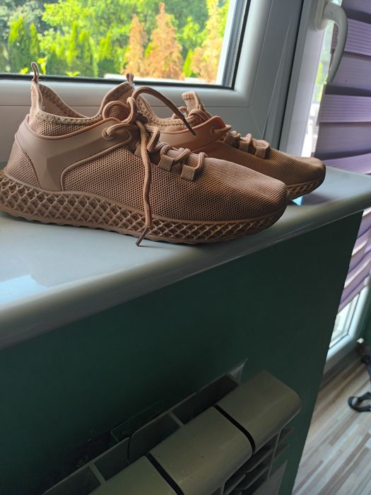 Buty sportowe damskie!