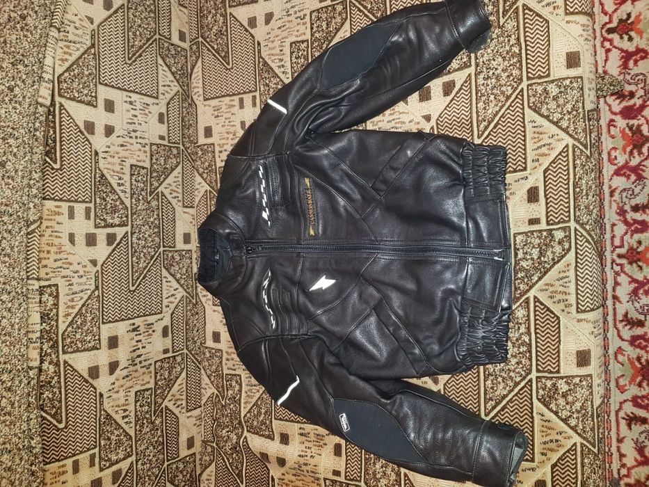 Мотоекіпіювання жіноче, шкіряне