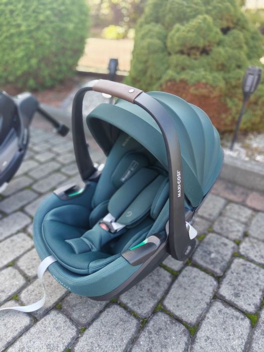 Maxi-Cosi Pebble 360 Pro Foltelik samochodowy 0-13 kg zielony+ baza ISOFIX.Stan idealny. Bezwypadkowy. Gwarancja do grudnia 2027