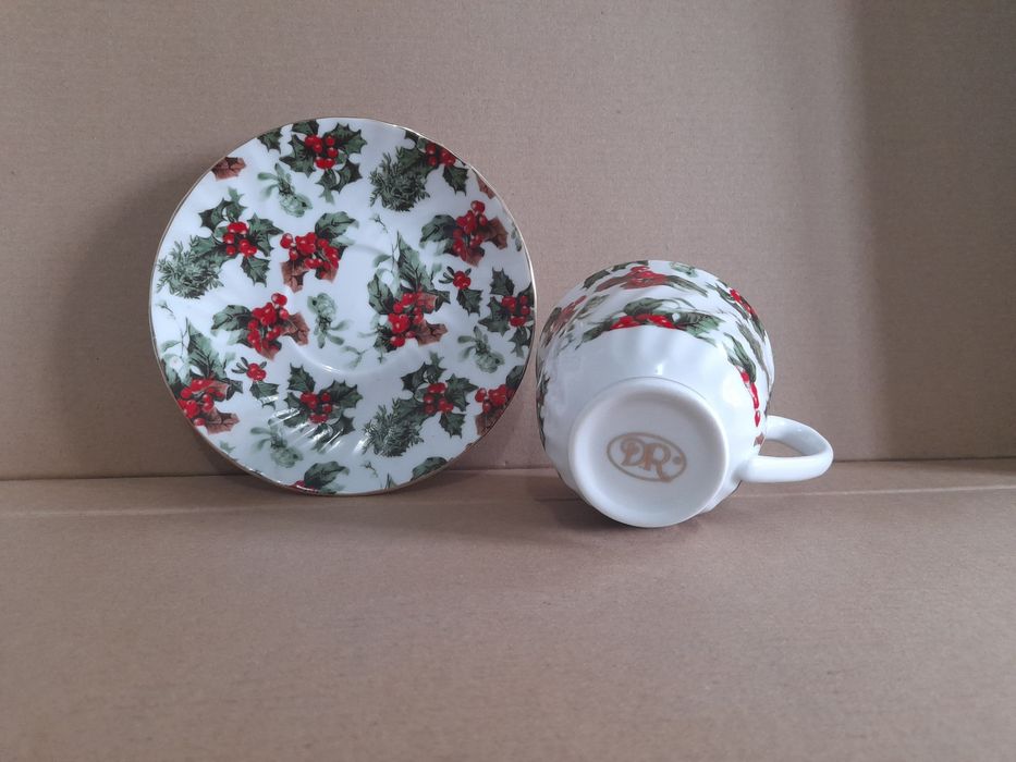 Ceramic cup and saucer430582299456317443