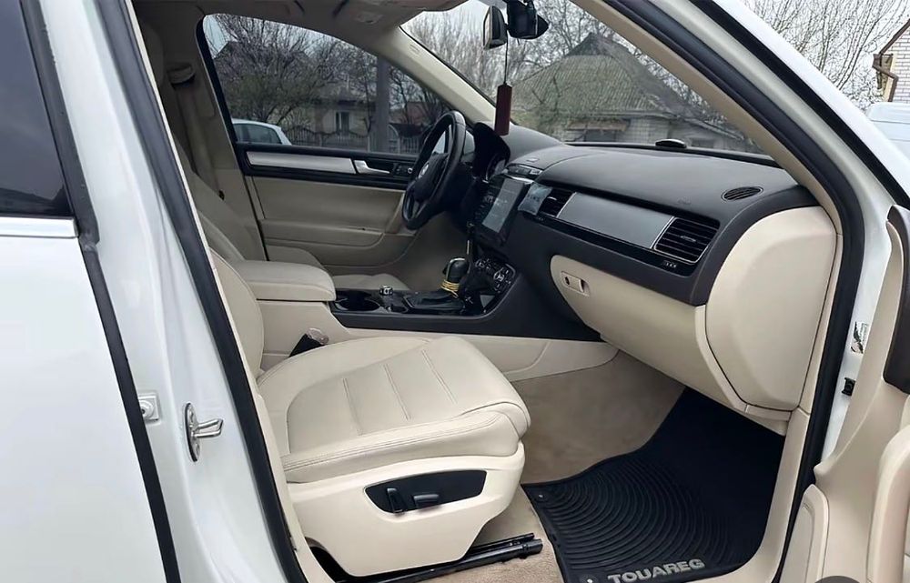 Volkswagen Touareg 2011 VIN WVGFK9BP3BD004425 фото оголошення 21 з 23