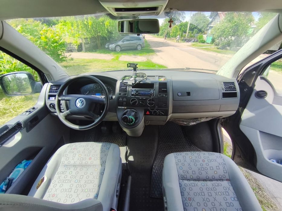 Продам Volkswagen T5 Caravelle