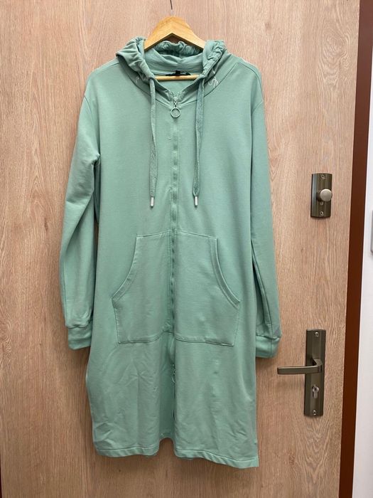 Bluza turkusowa top secret rozmiar 42