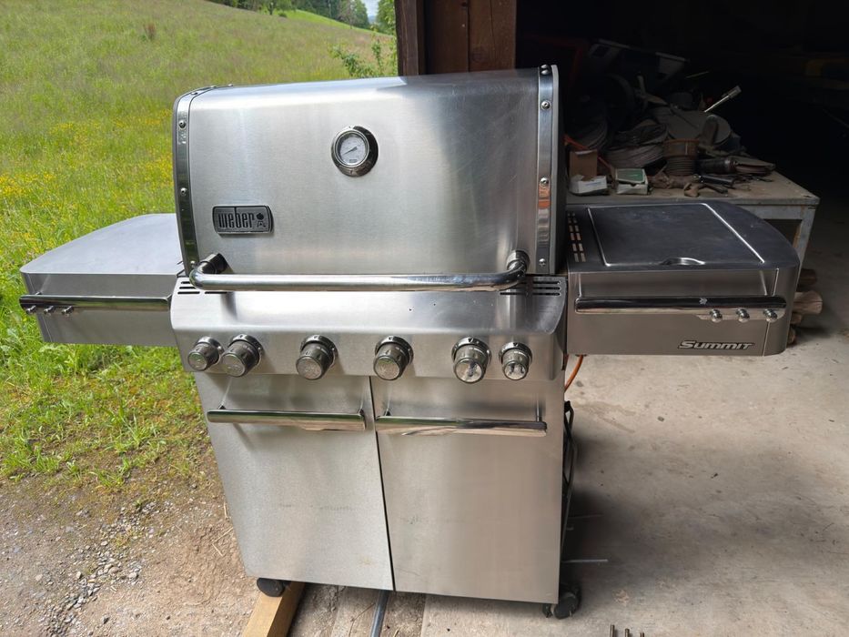 Grill gazowy Weber Summit