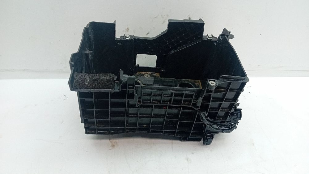 Base / caixa da bateria RENAULT Megane IV (B9A/M_)