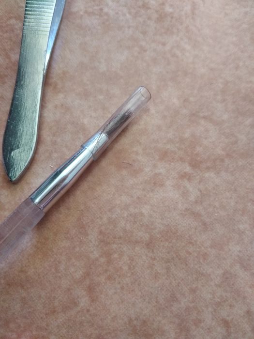 Conjunto para sobrancelhas