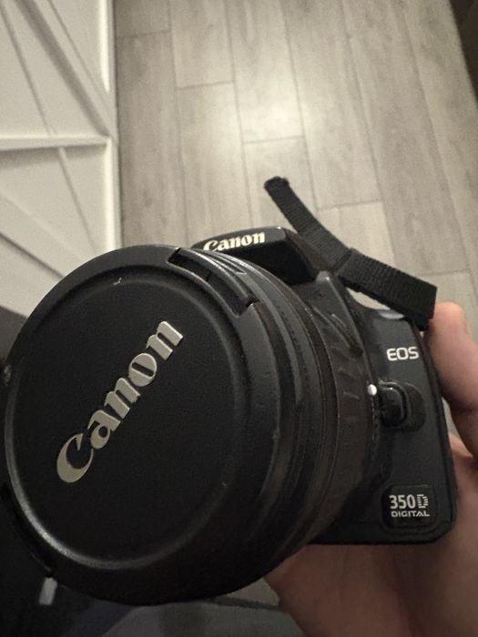 Фотоапарат Canon EOS 350D (DS126071)