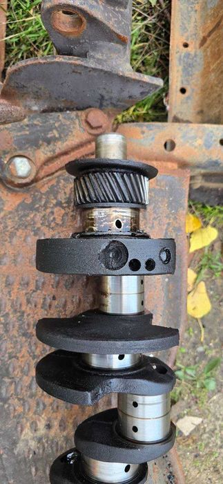 Коленвал (колинвал) двигуна ГАЗ НОСІНАЛ – 2000 грн.