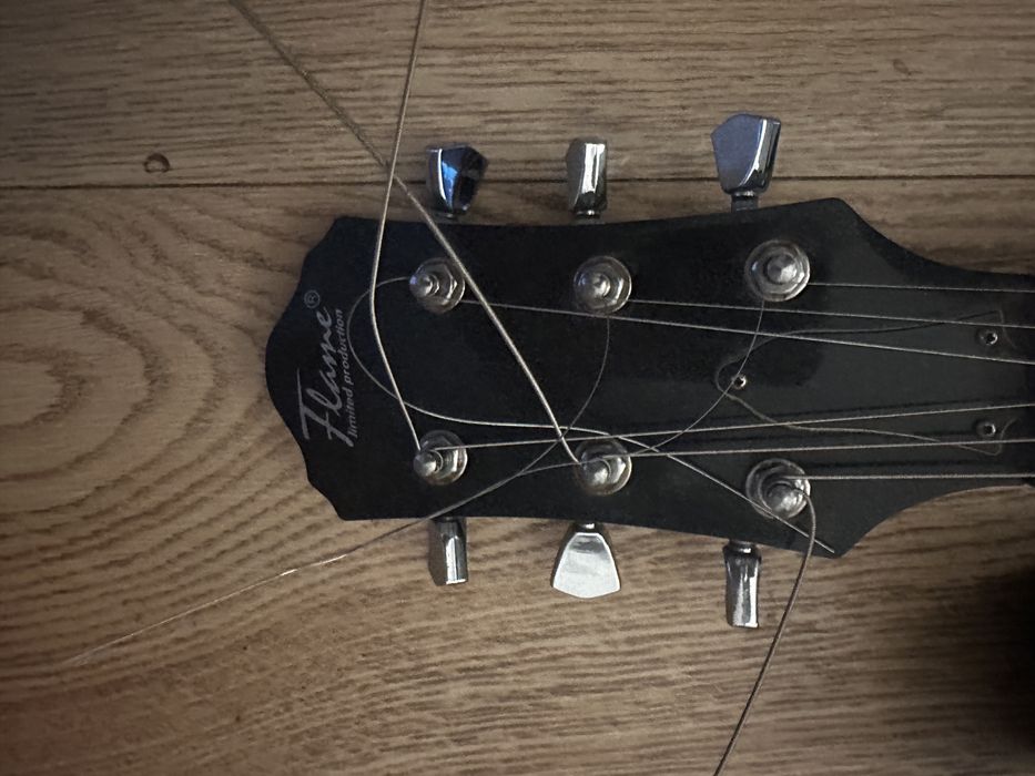 Gitara Flame LP2