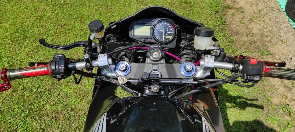 Honda CBR 954RR FIREBLADE zadbana