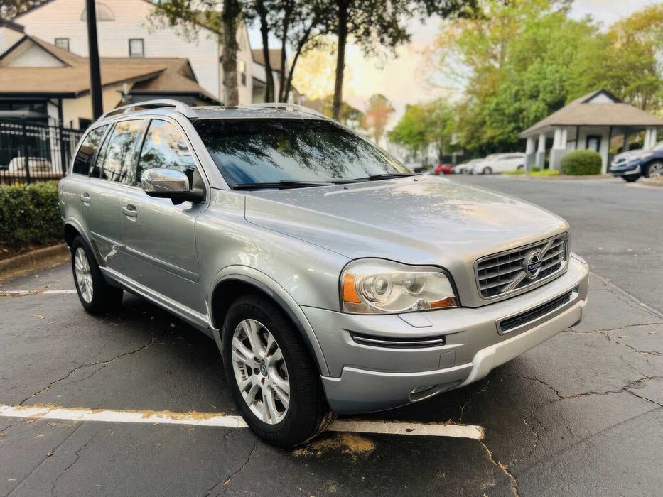 Volvo XC90      2014