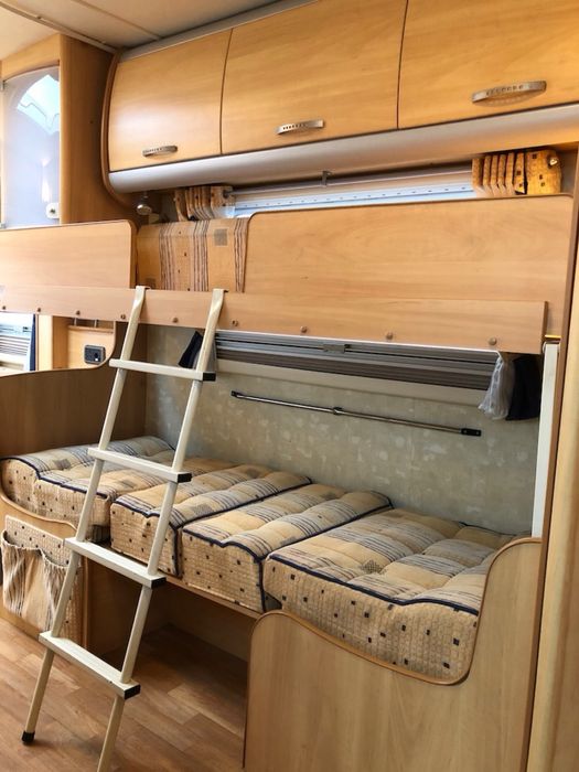 Кемпер караван причіп дача