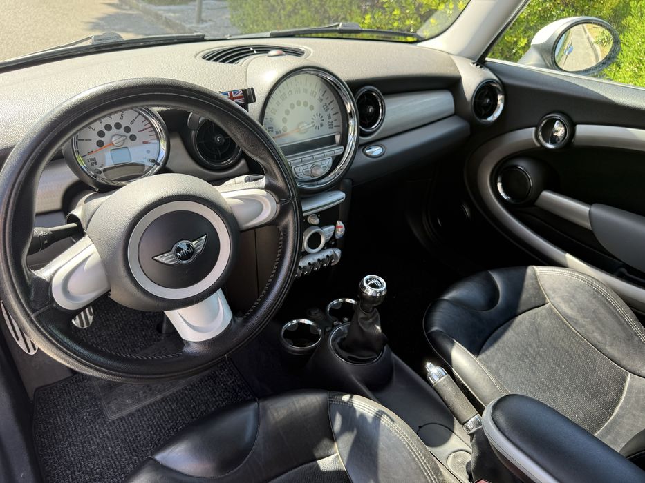 Mini Cooper S Ano 2009  Muito Estimado