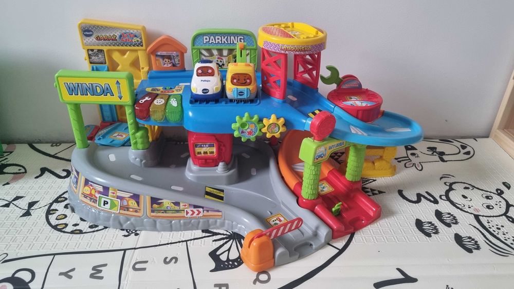 VTech Garaż TutTut Autka