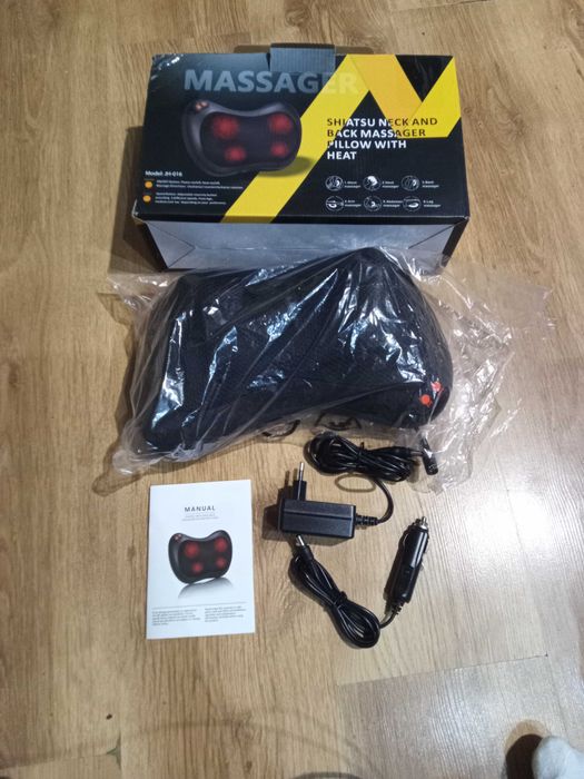 Masażer z opcją grzania do karku i ramion