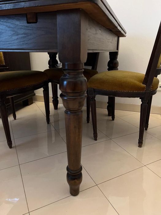 Stol drewniany szachownica rozkladany toczone nogi