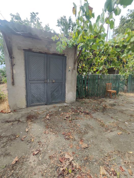 Продам дом в Яськах на 25 сотках земли