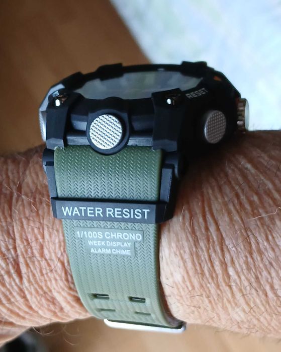 Relogios à prova de agua e luminoso, a estrear