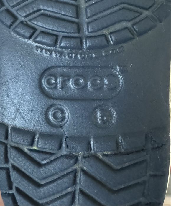 Дитяче взуття crocs