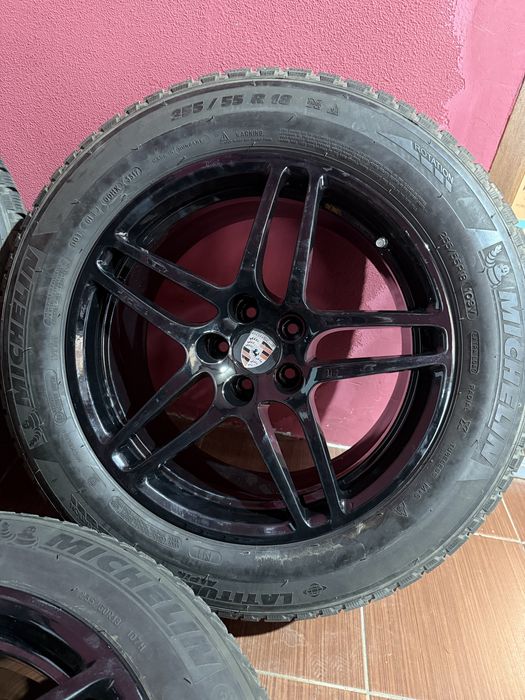 Продам диски с резиной 4шт. 255/55/R18