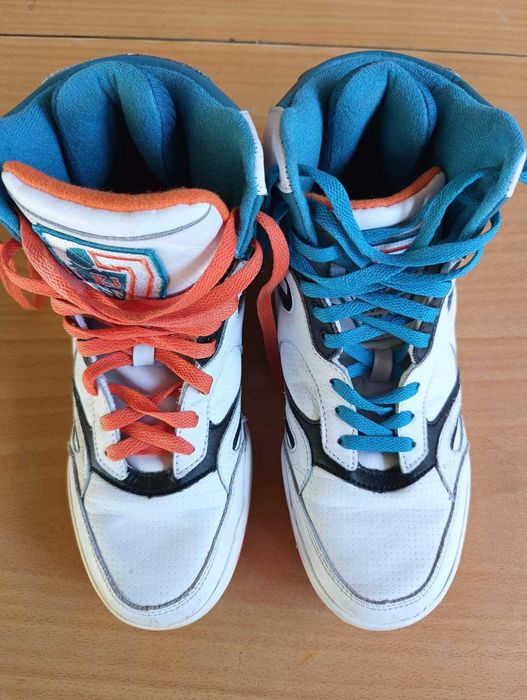 кросівки баскетбольні