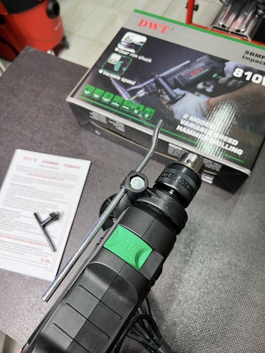 Дрель ударная DWT SBMP08-13 Мощность 810 Вт
