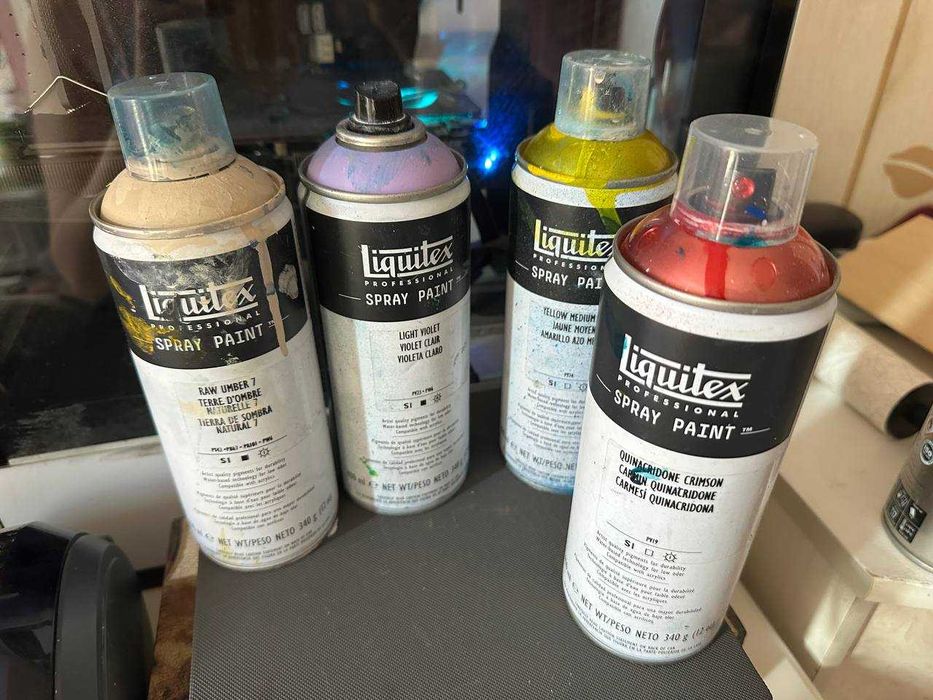 liquitex farba spray i inna zestaw