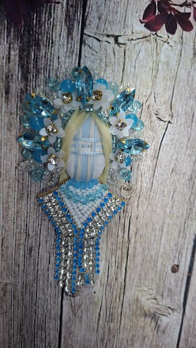 В наявності  Брошки мотанки  ручної роботи