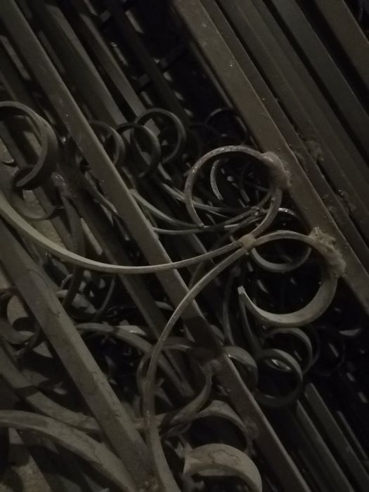 Рештки на металлические.