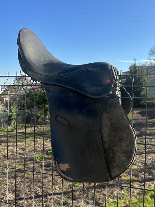 Vendo arreio tamanho 18