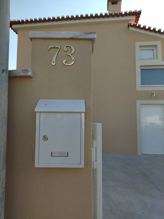 Casa para alugar em Almargem do Bispo - Sintra (T3)