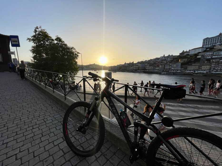 Bicicleta CUBE STEREO 140 HPA 27.5 (leia descrição)