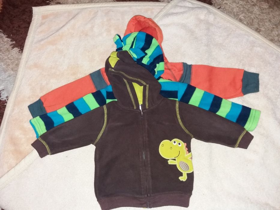 Super bluzy chłopiec rozm. 74 dinozaur
