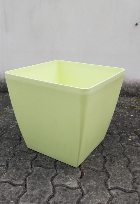 Vários modelos e cores de vasos 40x42cm