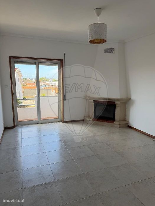 Apartamento T2 para arrendamento