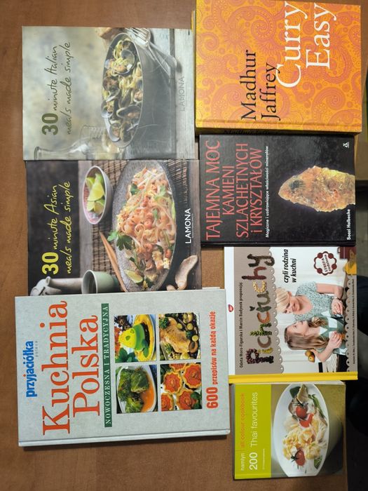 7 książek Curry Easy Tajemna moc kamieni szlachetnych Kuchnia Polska